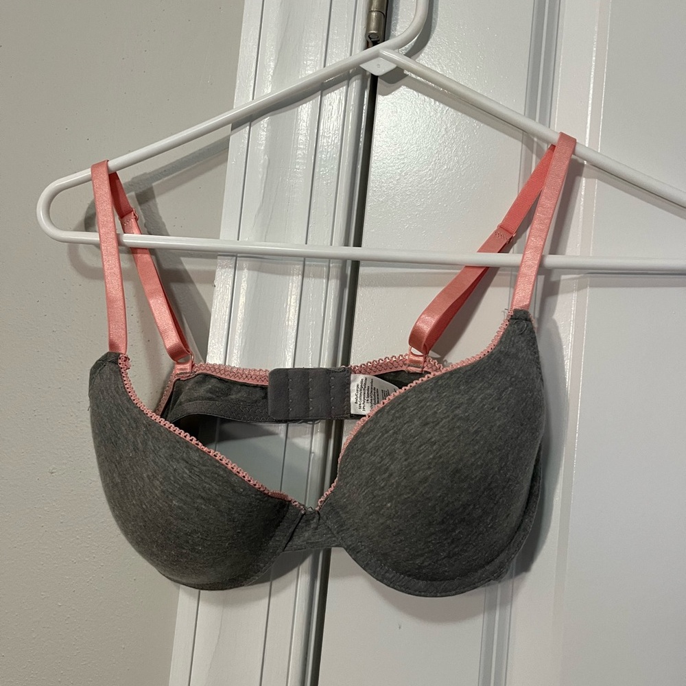 Bra